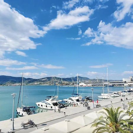 Marine Apartment With Sea & Port View! فولوس المظهر الخارجي الصورة
