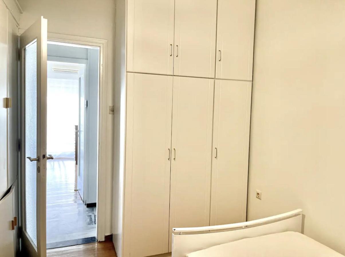Marine Apartment With Sea & Port View! فولوس المظهر الخارجي الصورة