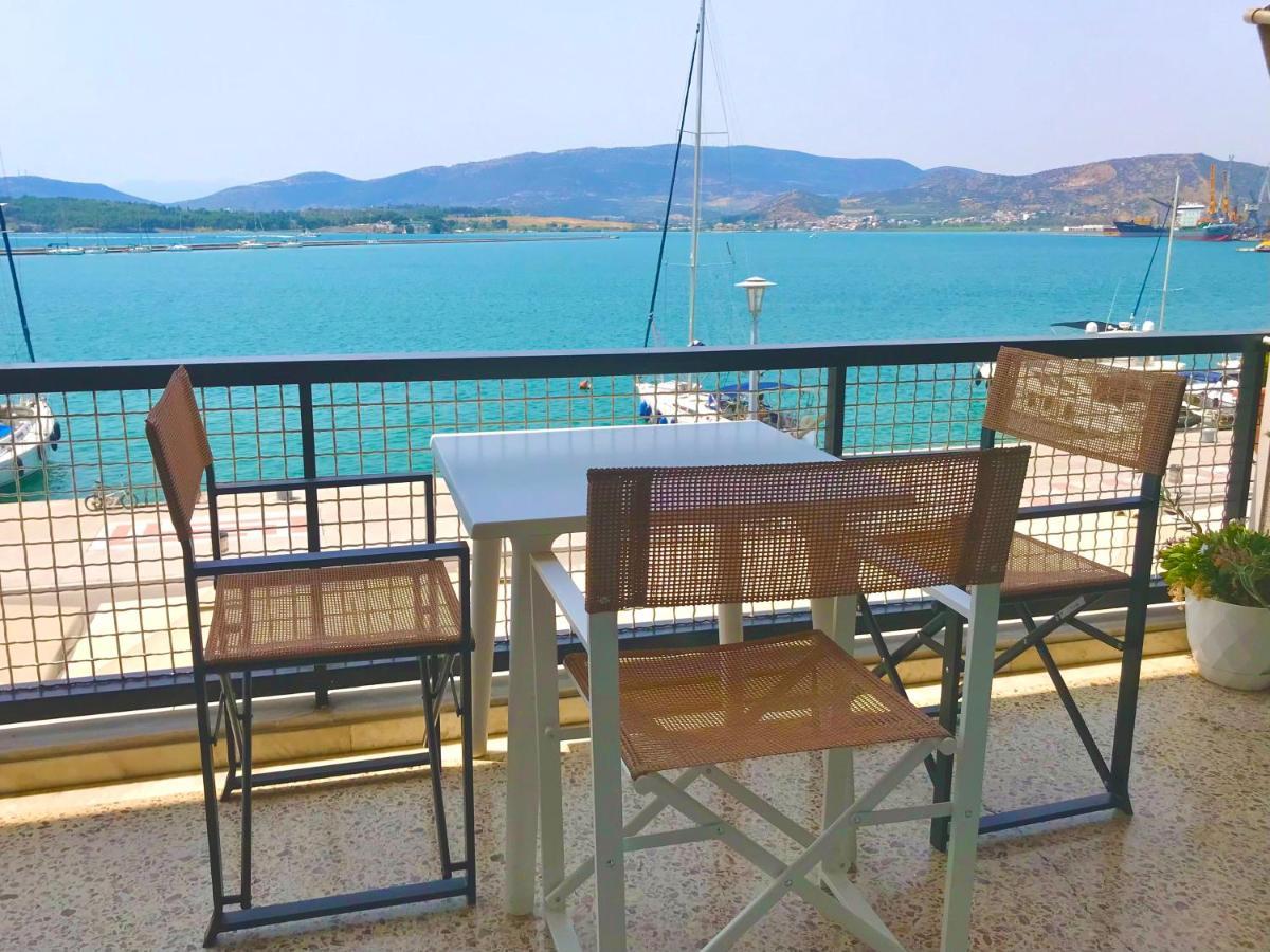 Marine Apartment With Sea & Port View! فولوس المظهر الخارجي الصورة